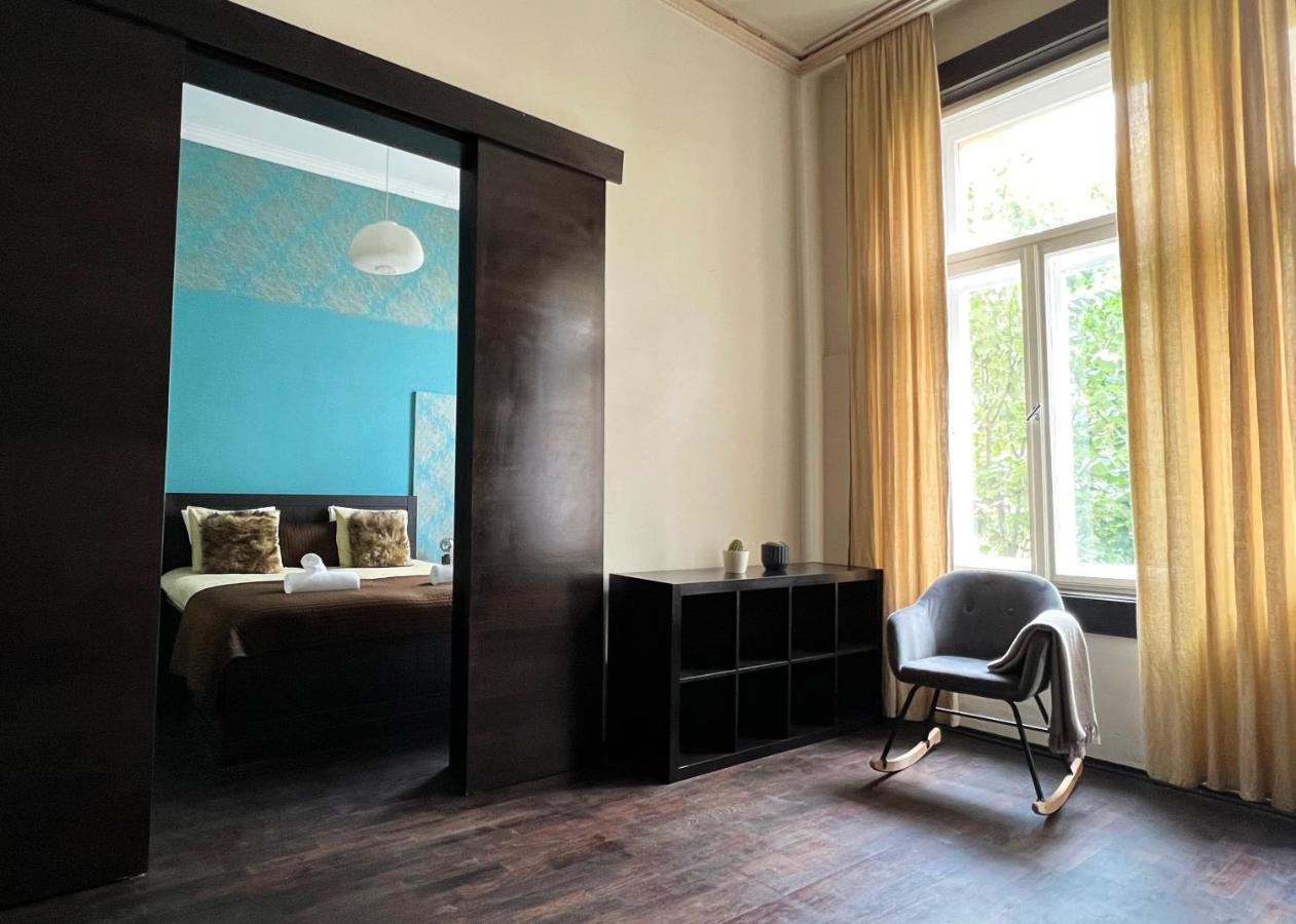 Deluxe Cosmopolitan Apartment Budapest Exterior photo