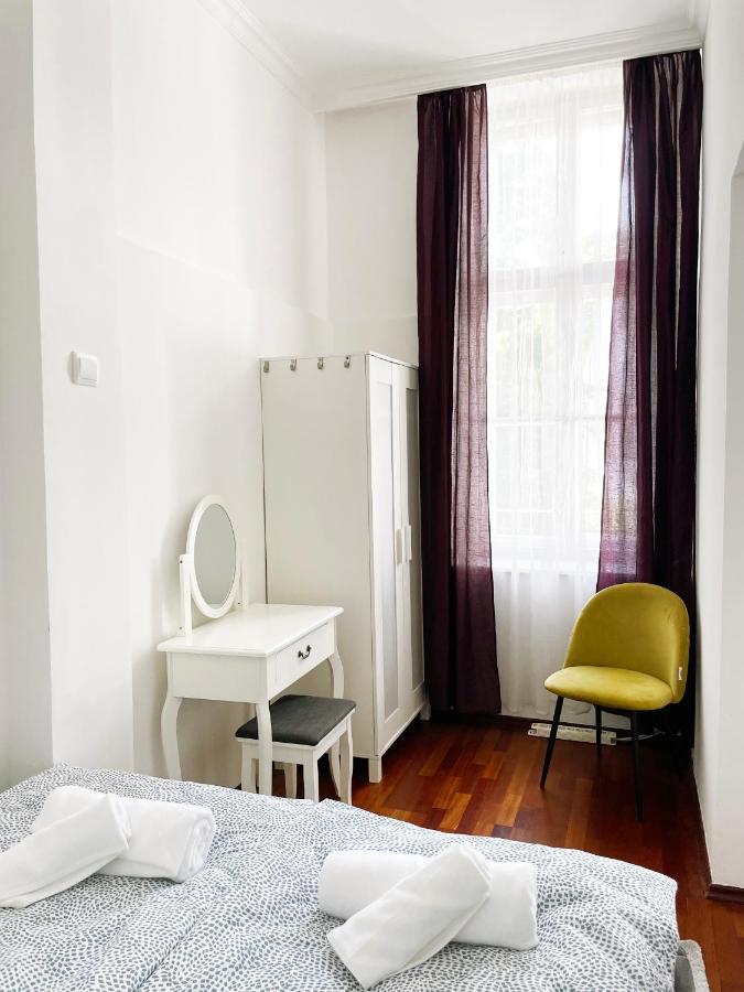 Deluxe Cosmopolitan Apartment Budapest Exterior photo